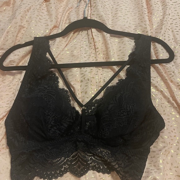 Lace crop bralette top - Picture 11 of 14